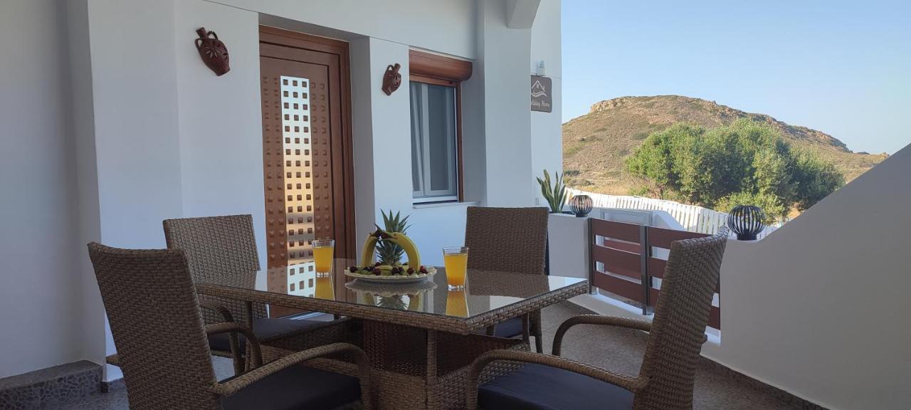 Holiday Home Triovasalos Milos Ngoại thất bức ảnh
